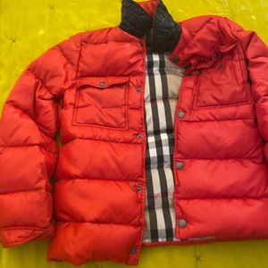 Unisex kids orange/red Burberry size 12